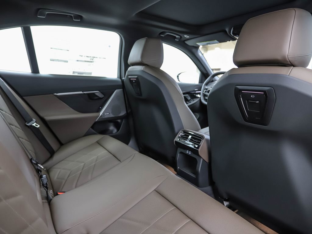 Certified 2025 BMW 530i xDrive w/ Premium Package image 24