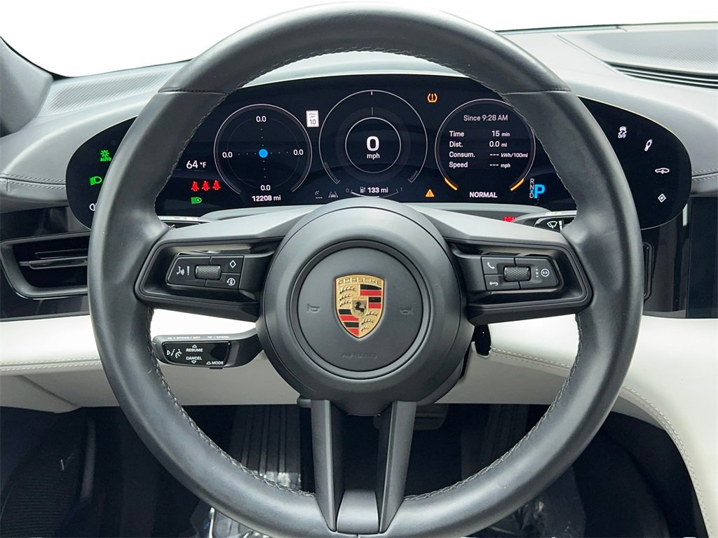 Used 2023 Porsche Taycan 4S image 18