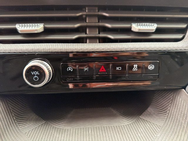 New 2027 Ford Explorer ST-Line AWD/4WD image 31