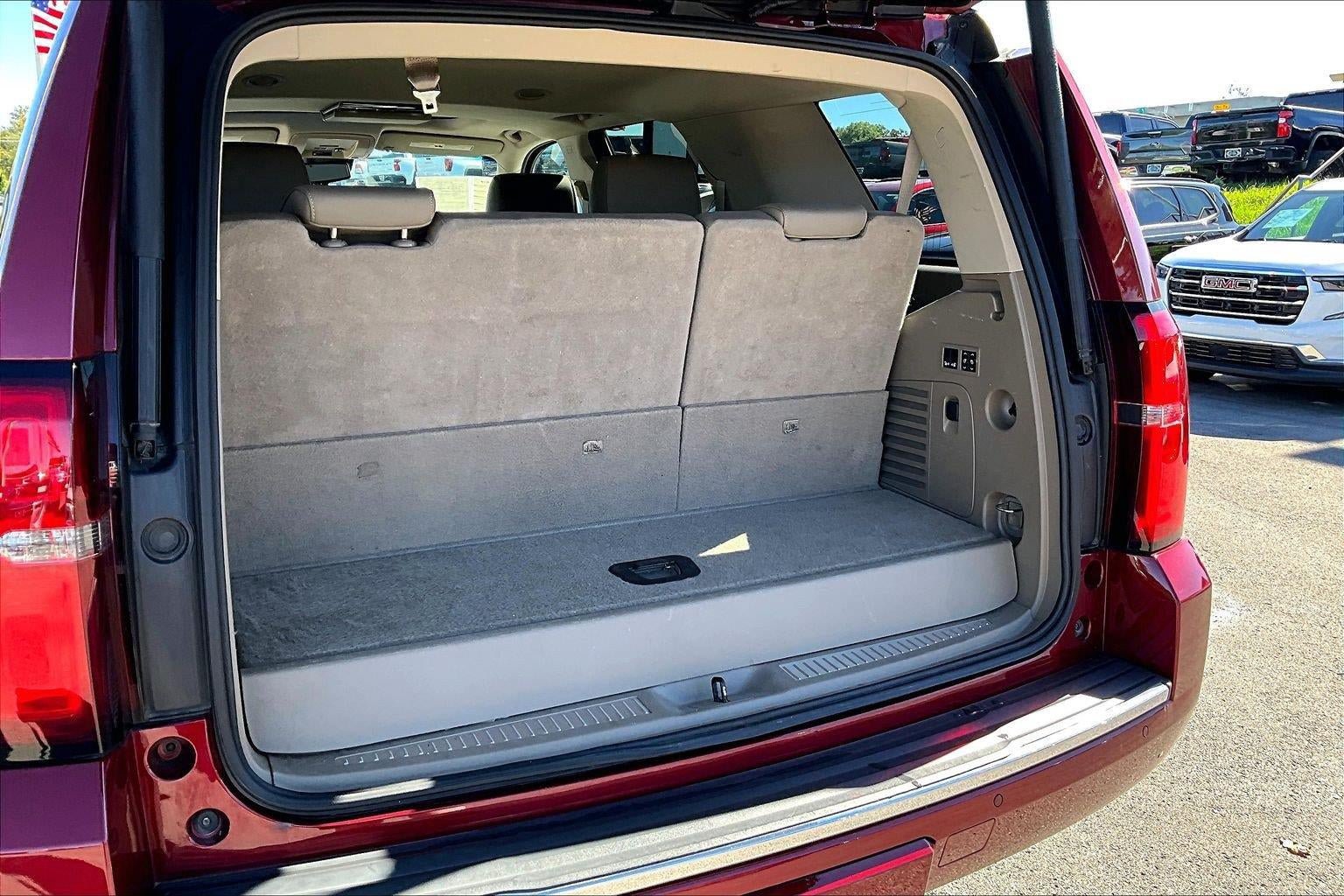 Used 2016 Chevrolet Tahoe LTZ AWD/4WD image 4