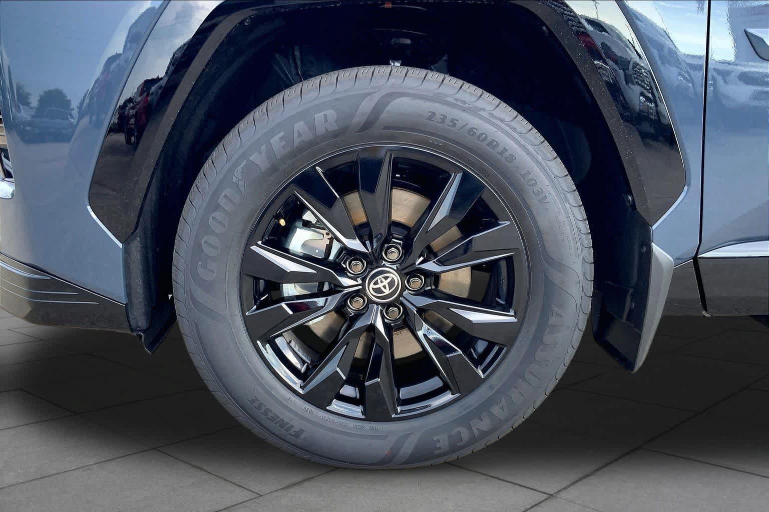 New 2026 Toyota RAV4 SE AWD/4WD image 9
