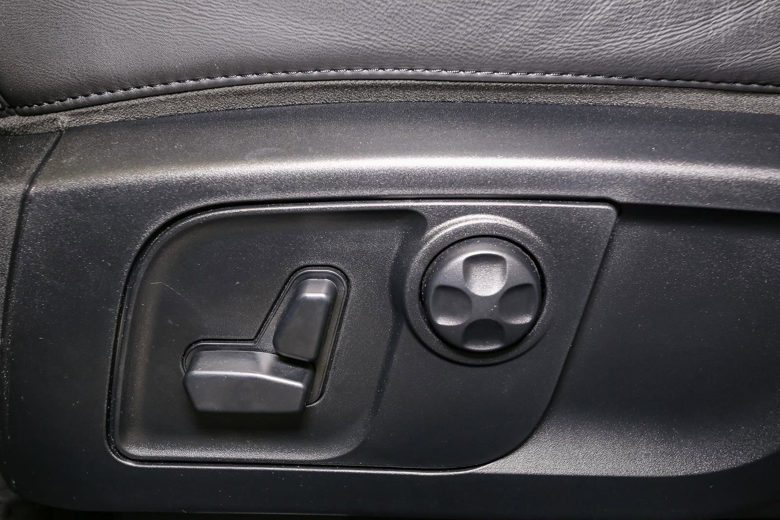 Used 2020 Maserati Levante S GranSport image 47