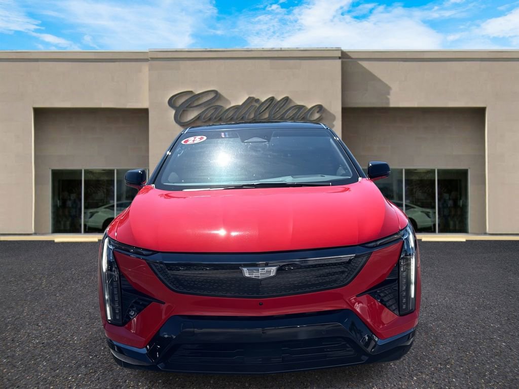 Certified 2025 Cadillac Optiq Sport 2 image 8