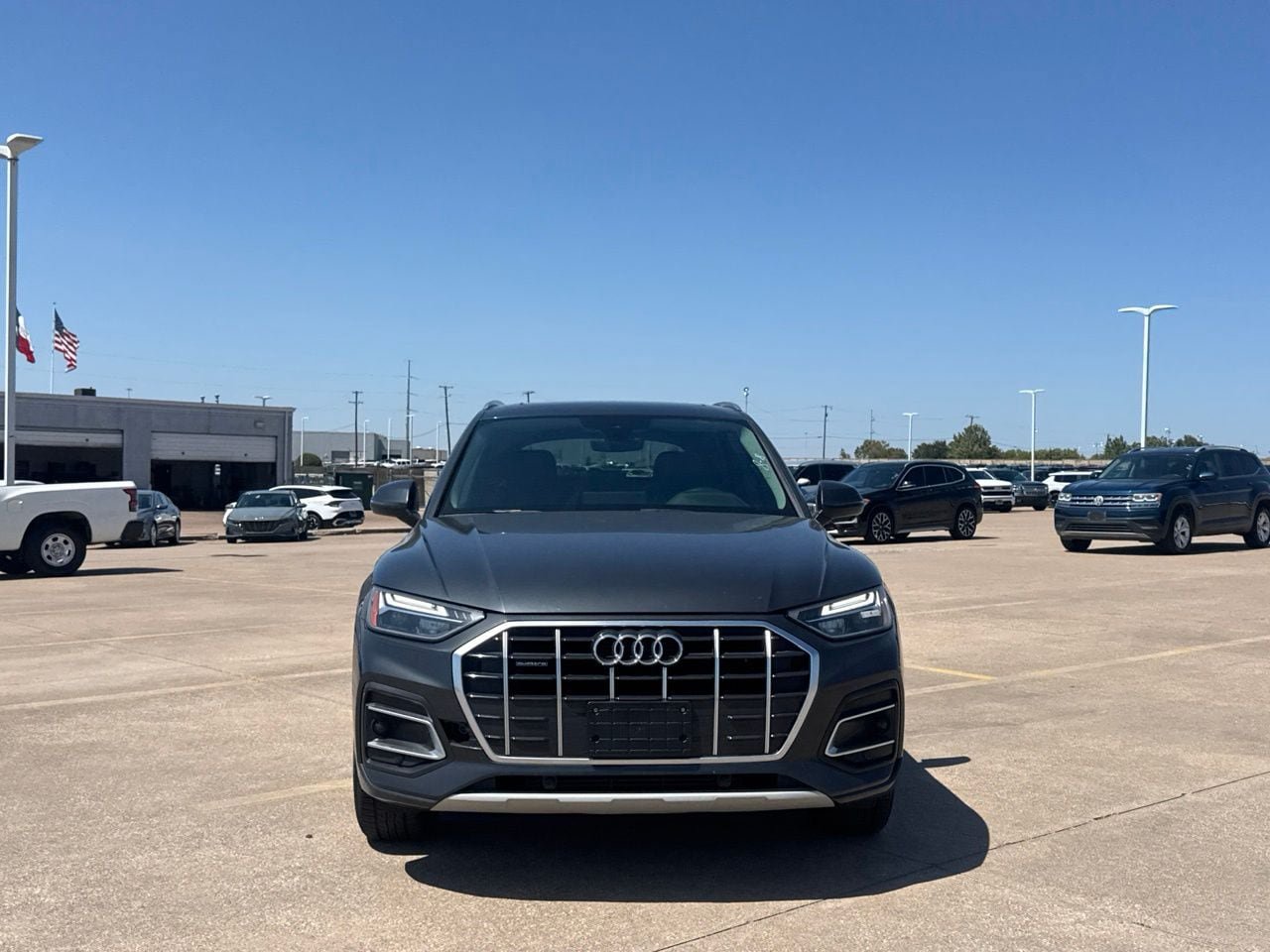 Used 2021 Audi Q5 2.0T Premium w/ Convenience Package AWD/4WD image 5