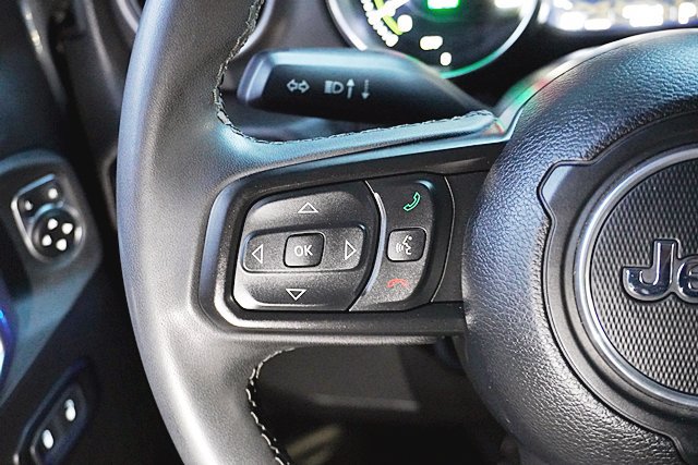 Used 2023 Jeep Wrangler Unlimited AWD/4WD image 47
