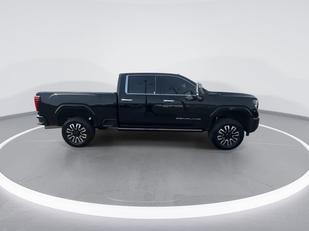 Used 2025 GMC Sierra 2500 Denali Ultimate AWD/4WD image 9