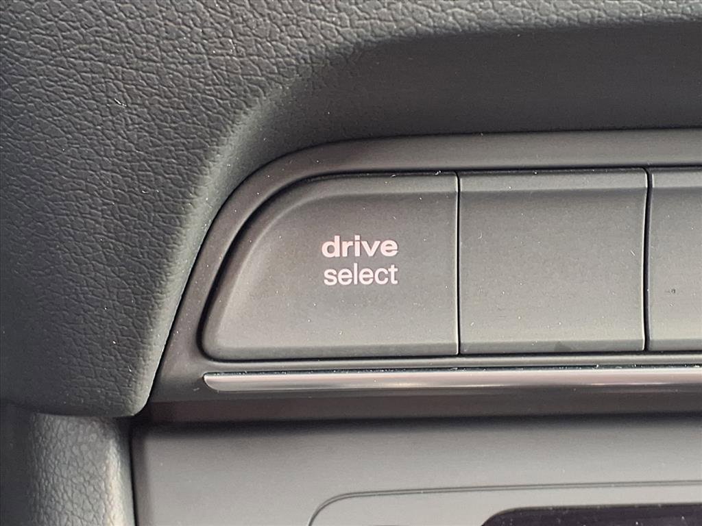 Used 2018 Audi Q3 2.0T Premium Plus image 12