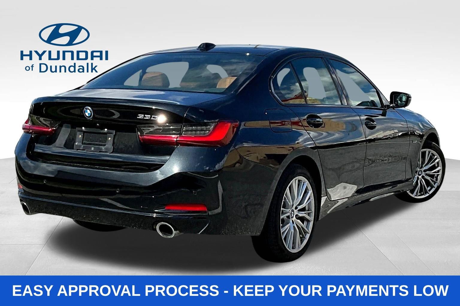 Used 2023 BMW 330e xDrive w/ Driving Assistance Package AWD/4WD image 8