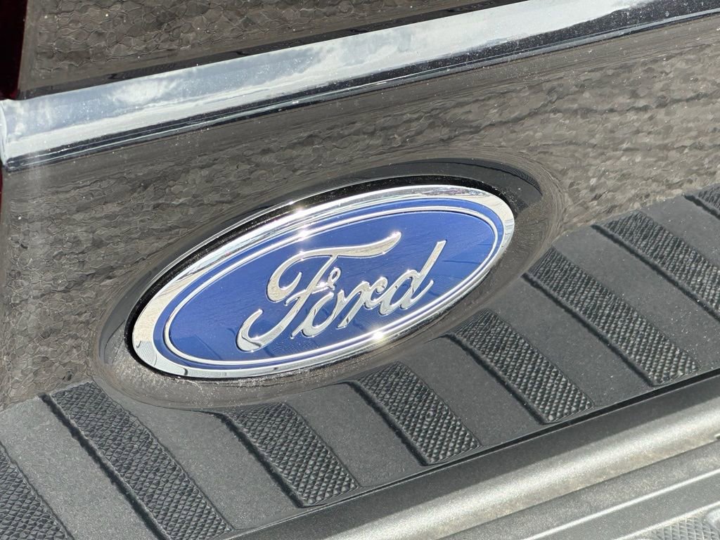 New 2026 Ford F250 Platinum image 30