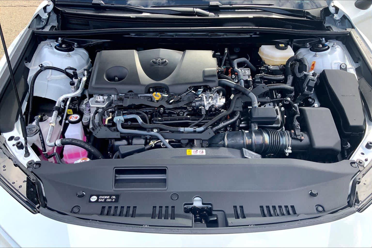 New 2026 Toyota Camry Hybrid FWD image 16