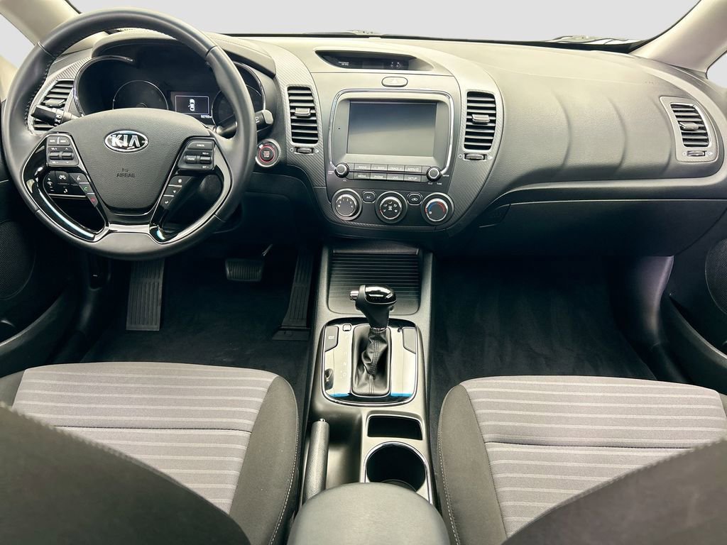 Used 2018 Kia Forte S w/ S Technology Plus Package image 13