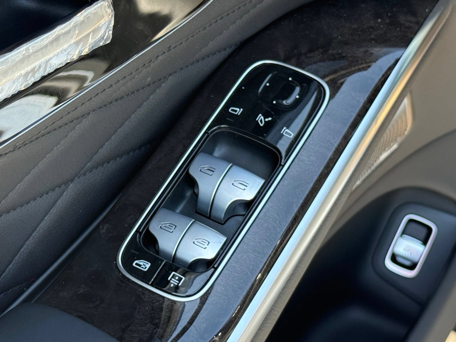 New 2027 Mercedes-Benz S 500 4MATIC image 19