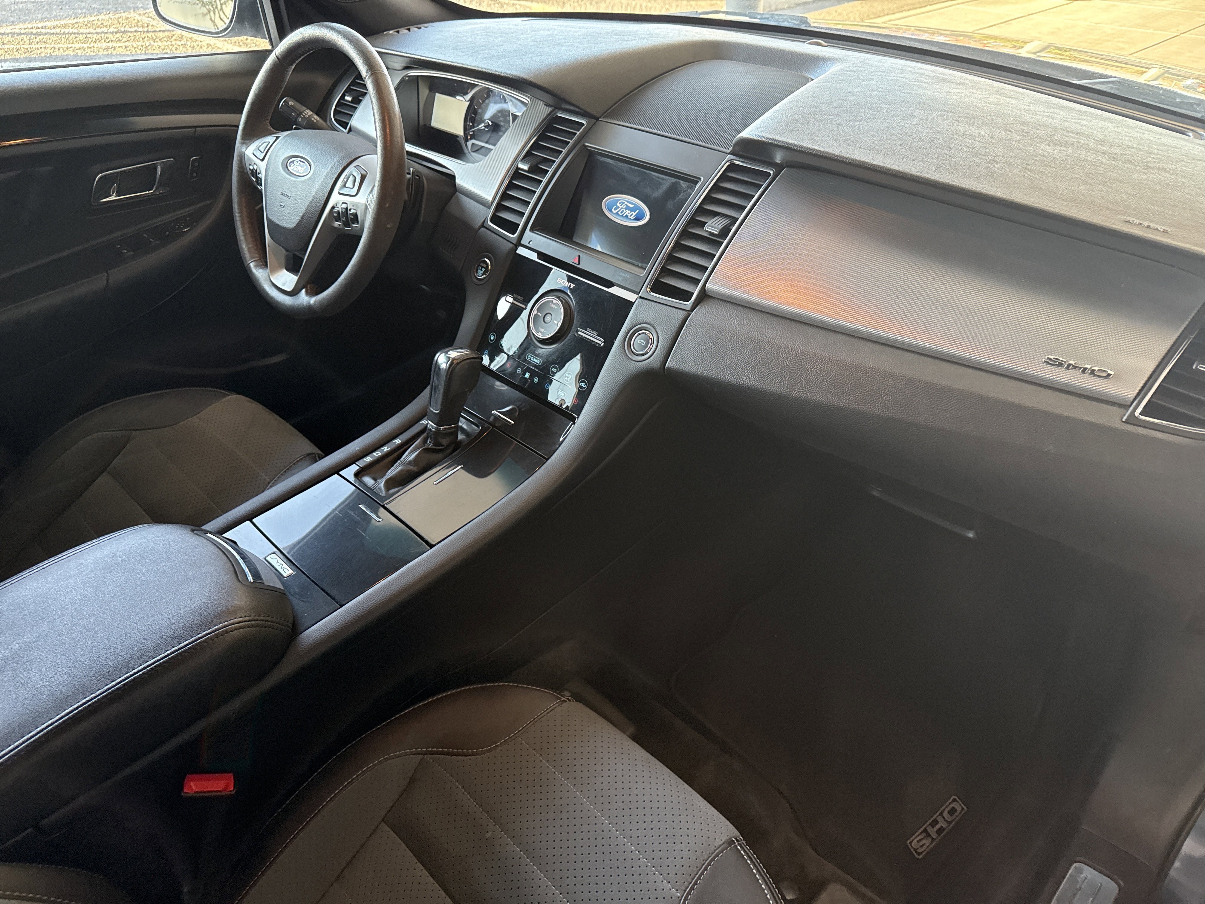Used 2018 Ford Taurus SHO w/ Sho Performance Package image 15