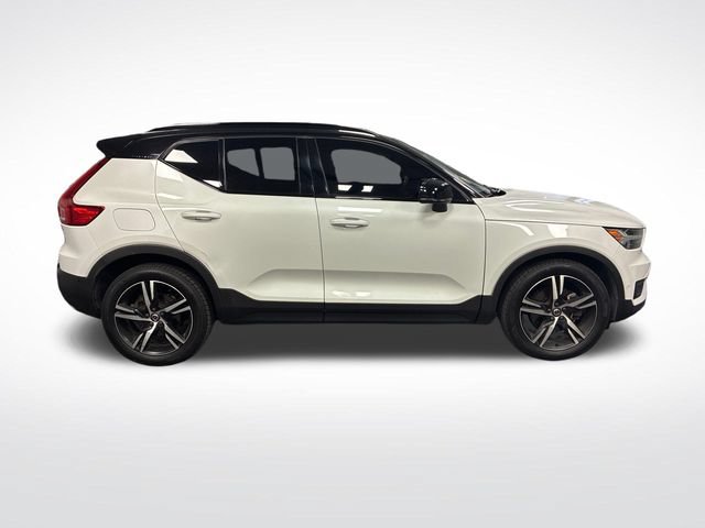 Used 2019 Volvo XC40 T5 R-Design AWD/4WD image 6