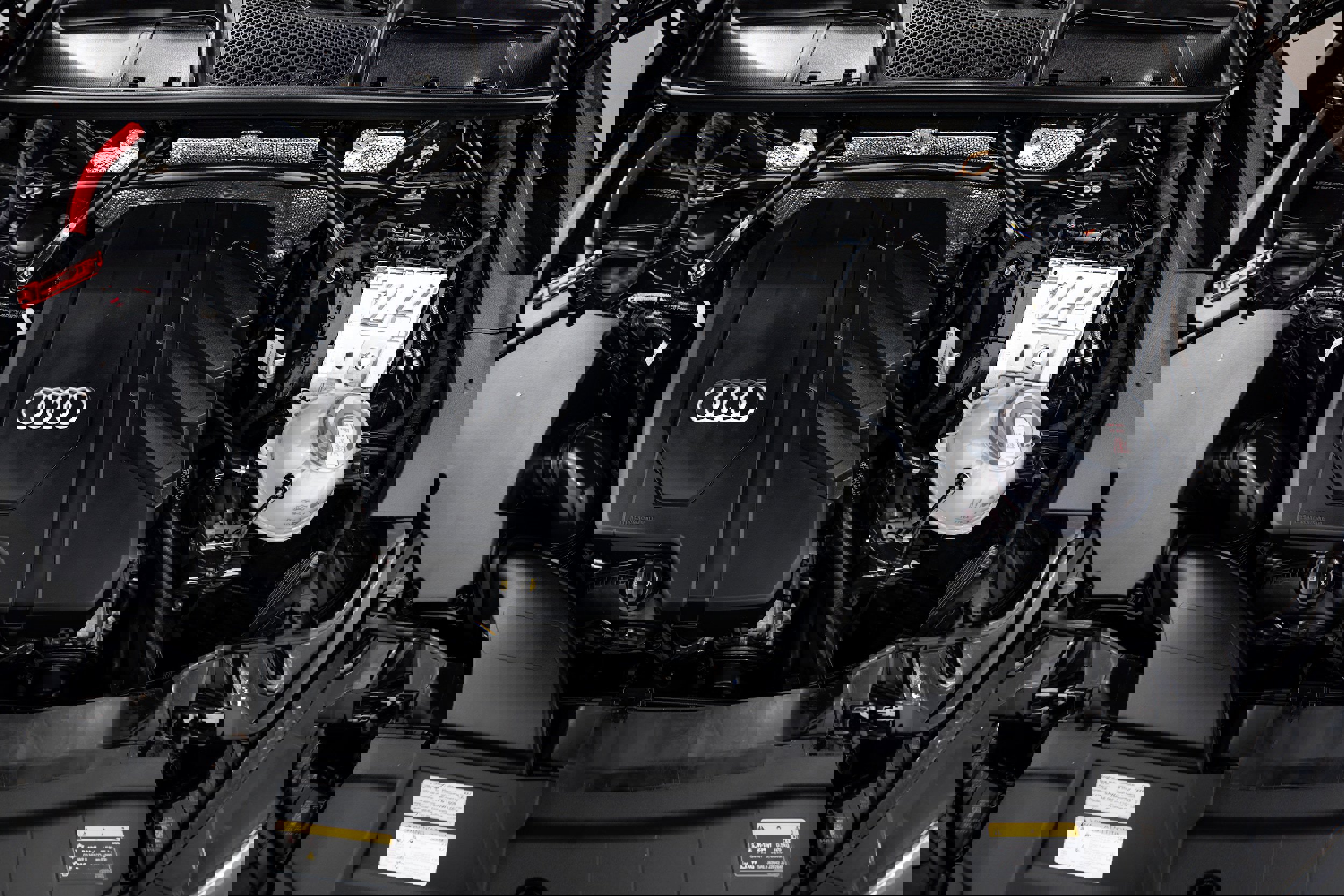 Certified 2025 Audi Q5 2.0T Premium w/ Convenience Plus Package image 19