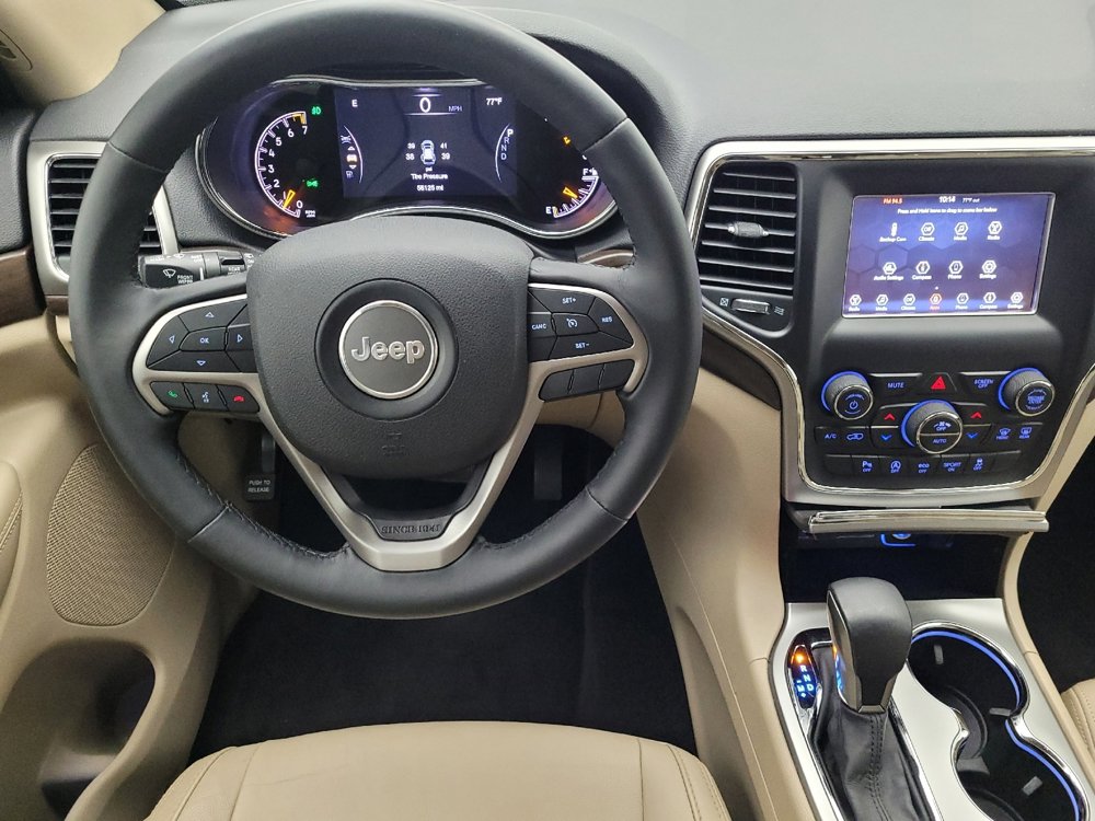Used 2018 Jeep Grand Cherokee Laredo image 22