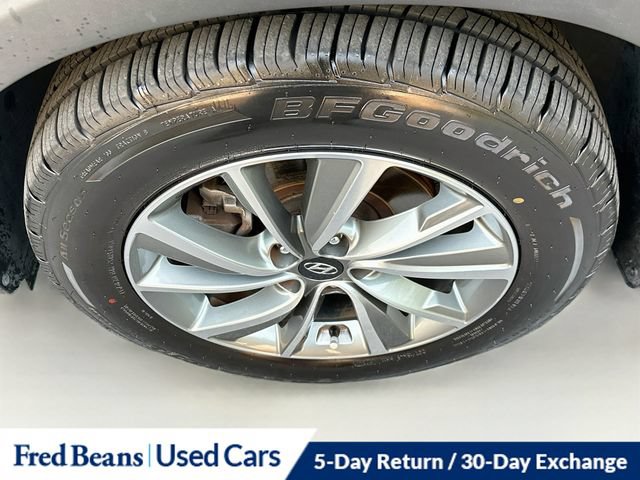 Used 2019 Hyundai Santa Fe SEL FWD image 37