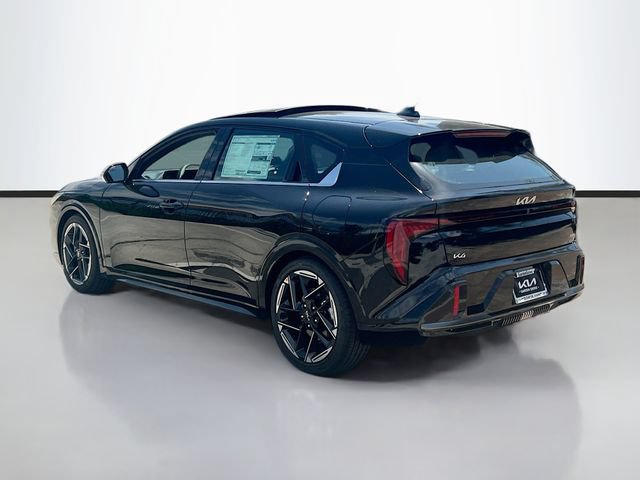 New 2026 Kia K4 GT-Line w/ GT-Line Premium Package FWD image 5