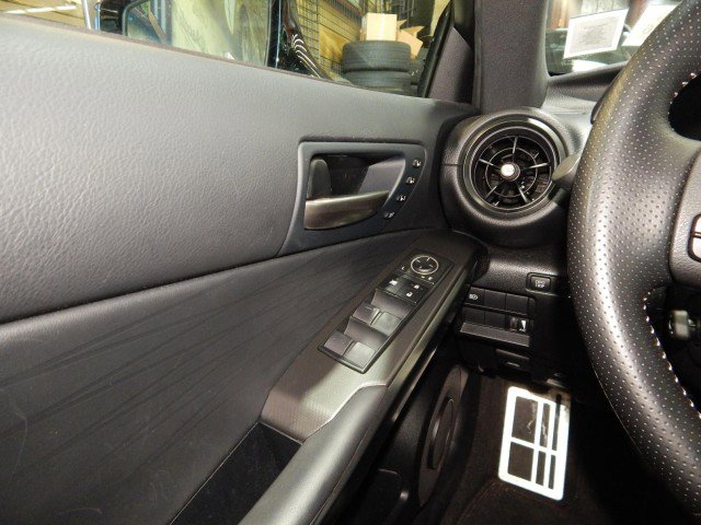 Used 2021 Lexus IS 350 F Sport w/ Accessory Package image 9