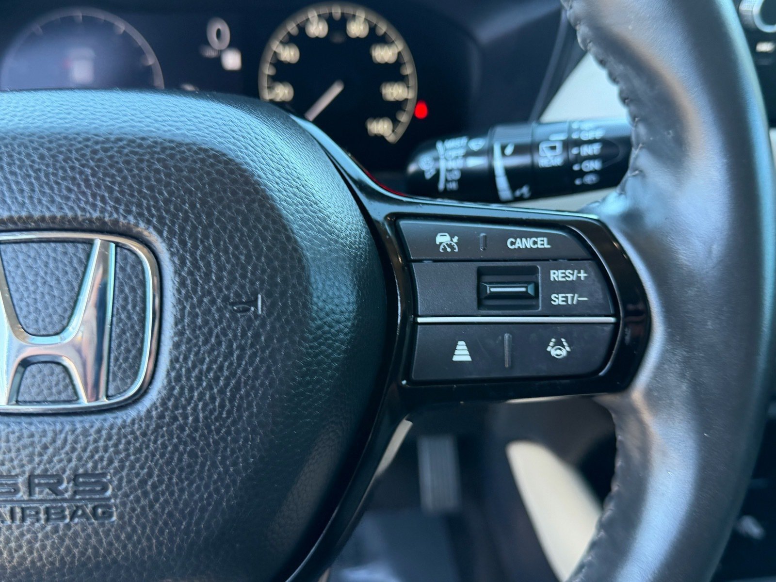 Certified 2024 Honda HR-V EX-L image 38