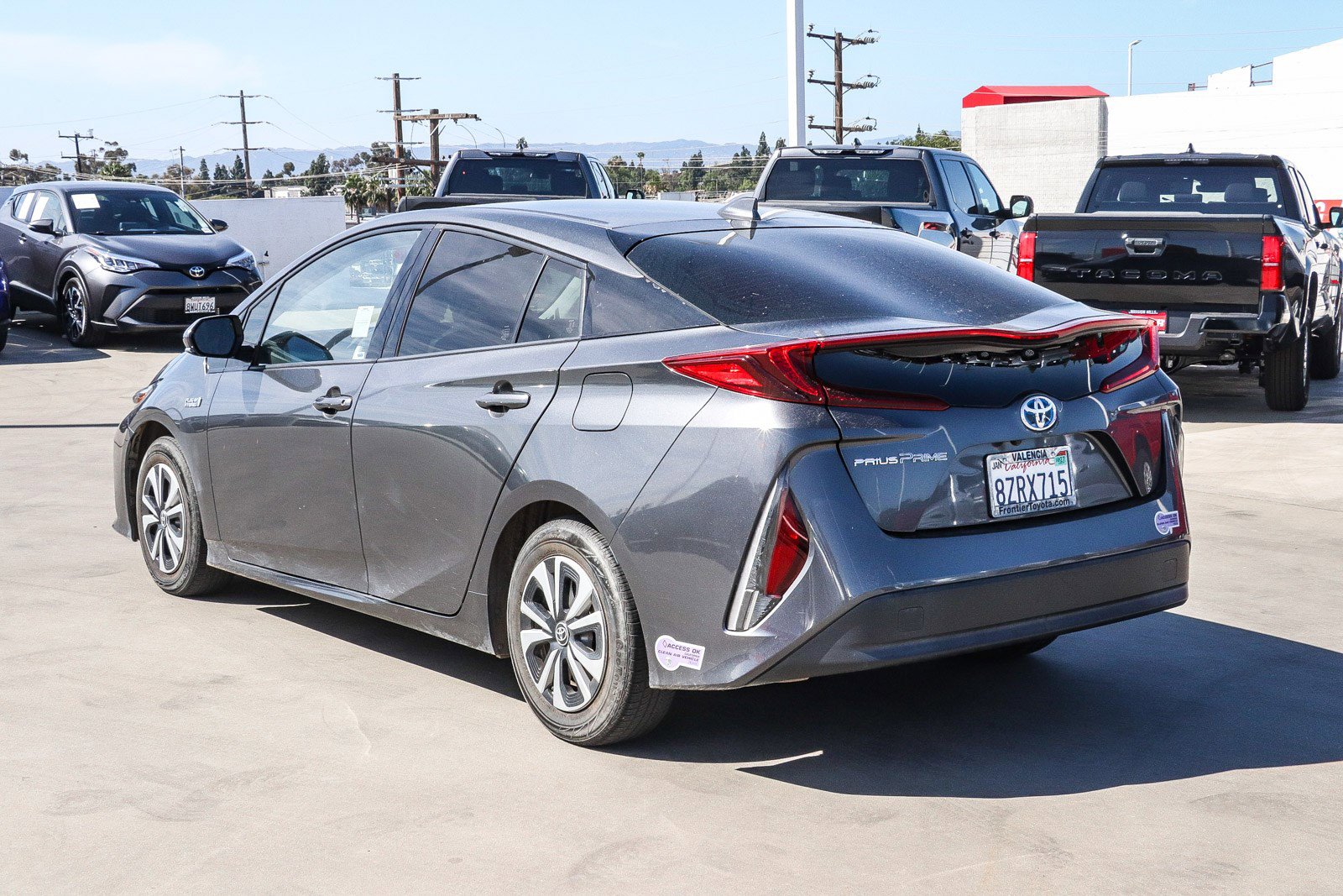 Certified 2018 Toyota Prius Prime Premium FWD image 5