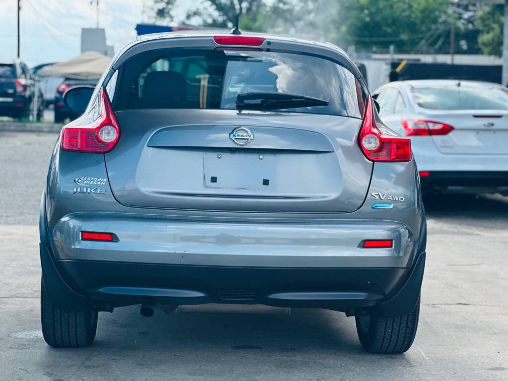 Used 2014 Nissan Juke SV w/ Navigation Package AWD/4WD image 7