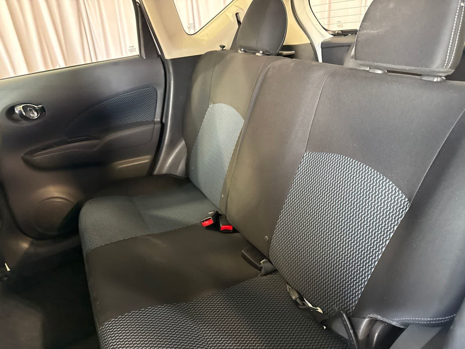Used 2018 Nissan Versa Note SV FWD image 15