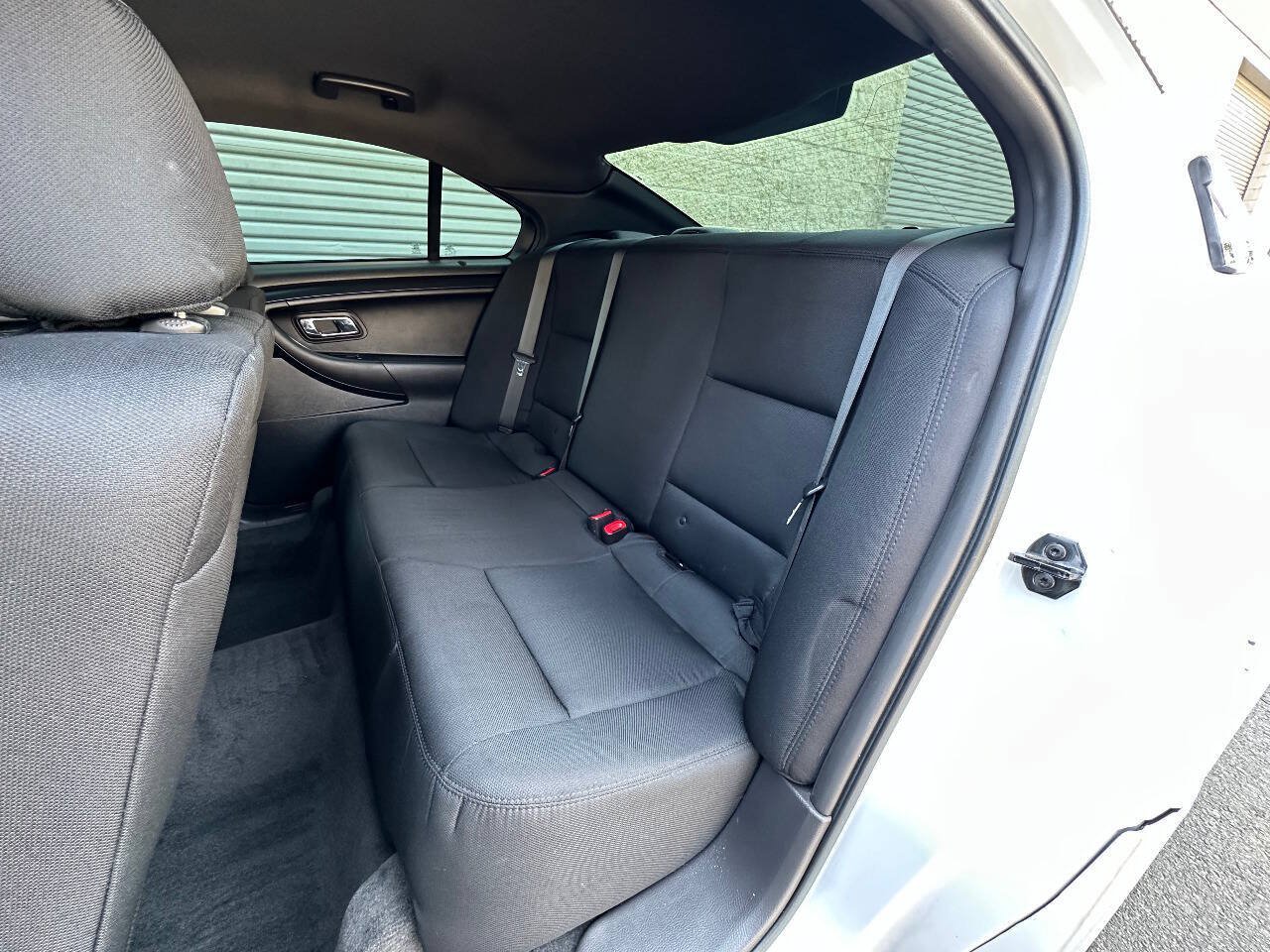 Used 2015 Ford Taurus Police Interceptor AWD image 24