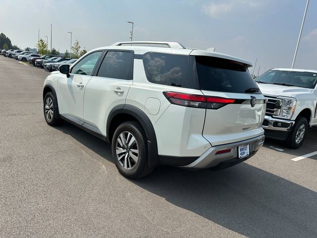 Used 2023 Nissan Pathfinder SL w/ Lighting Package (N92) image 34