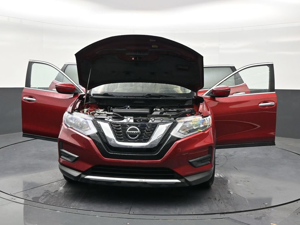 Used 2020 Nissan Rogue SV FWD image 33