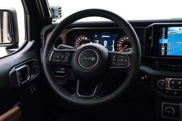 Used 2025 Jeep Gladiator Rubicon w/ Safety Group AWD/4WD image 64