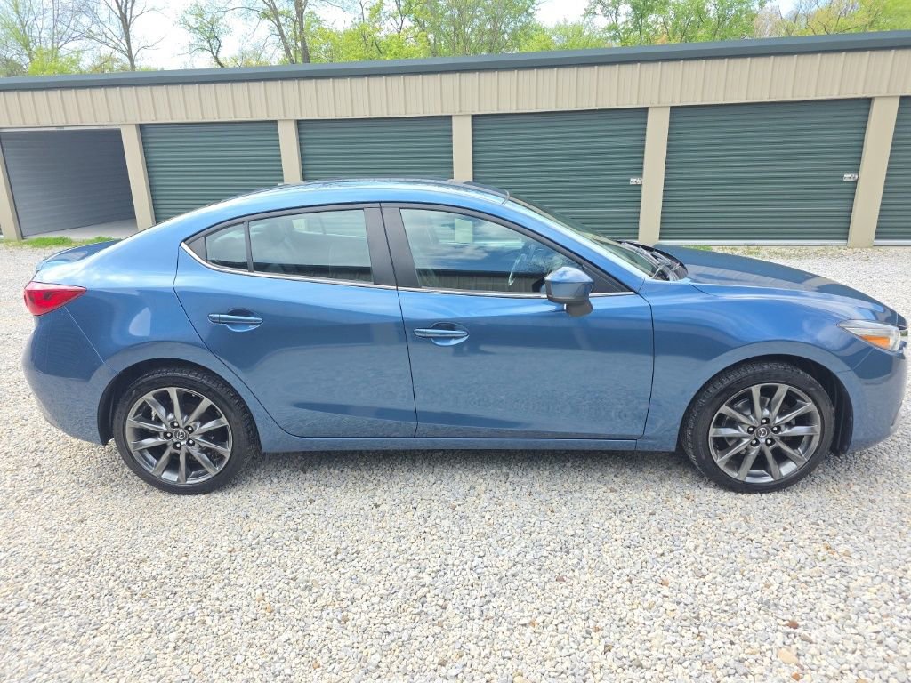 Used 2018 MAZDA MAZDA3 Touring FWD image 7