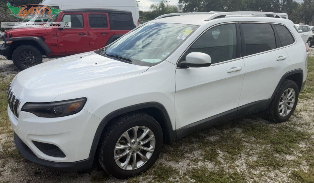 Used 2019 Jeep Cherokee Latitude w/ Popular Appearance Group