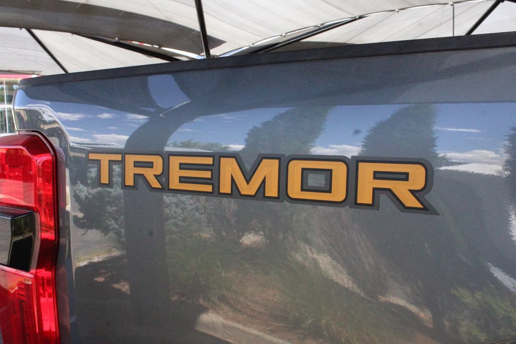 Used 2023 Ford F350 Lariat w/ Tremor Off-Road Package AWD/4WD image 73