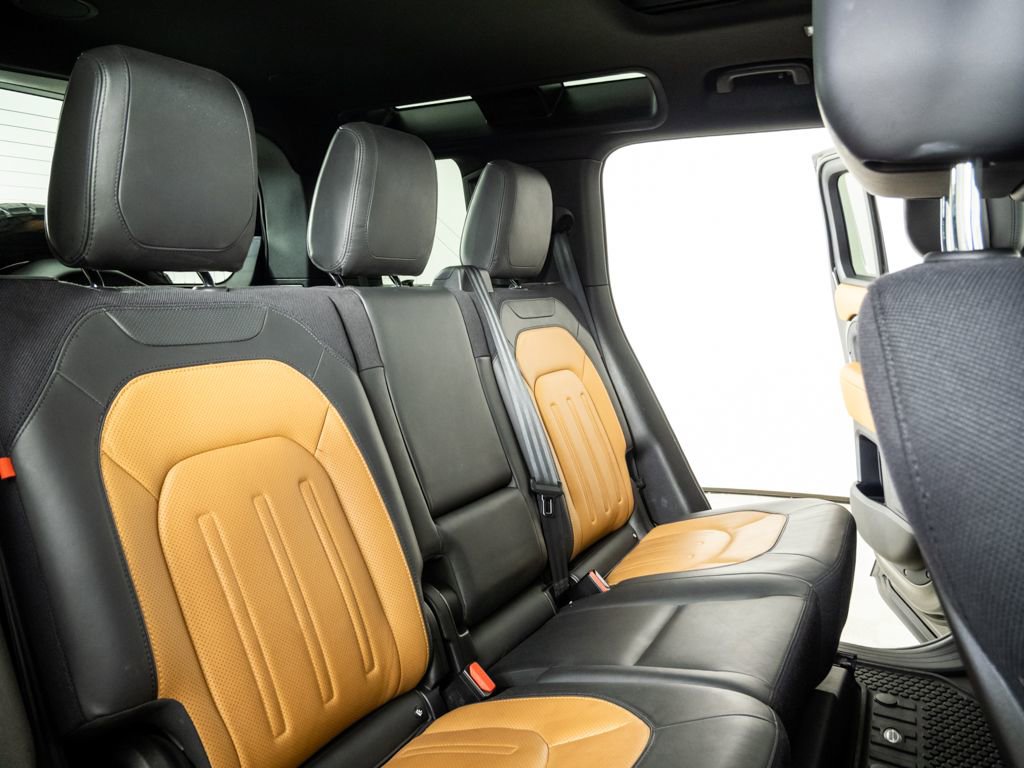 Used 2023 Land Rover Defender 110 X image 23
