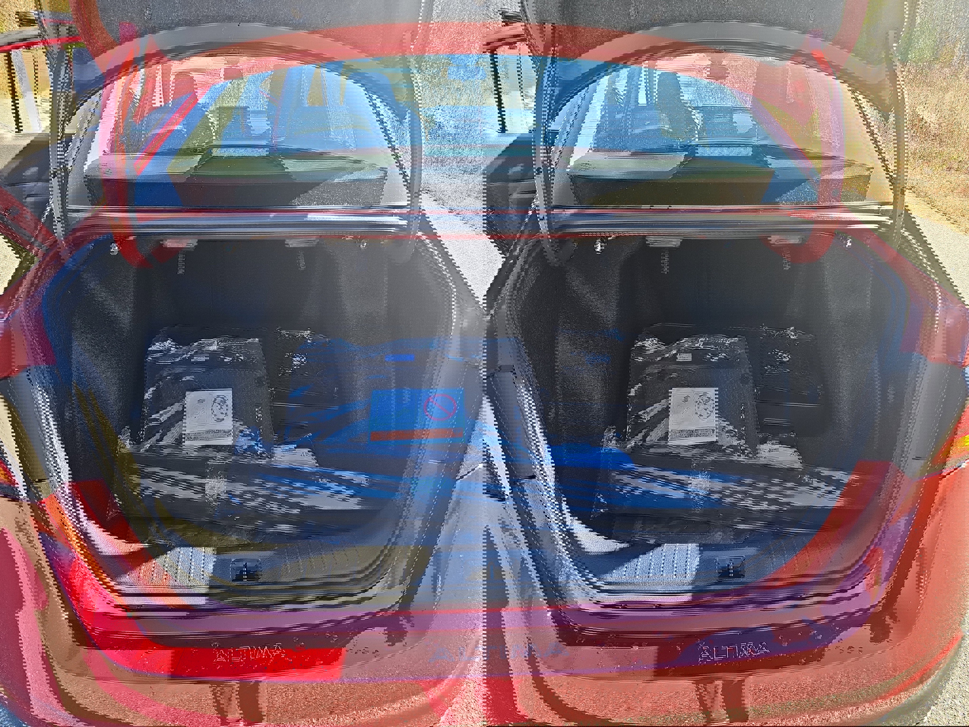 New 2025 Nissan Altima 2.5 SR w/ SR Premium Package image 16