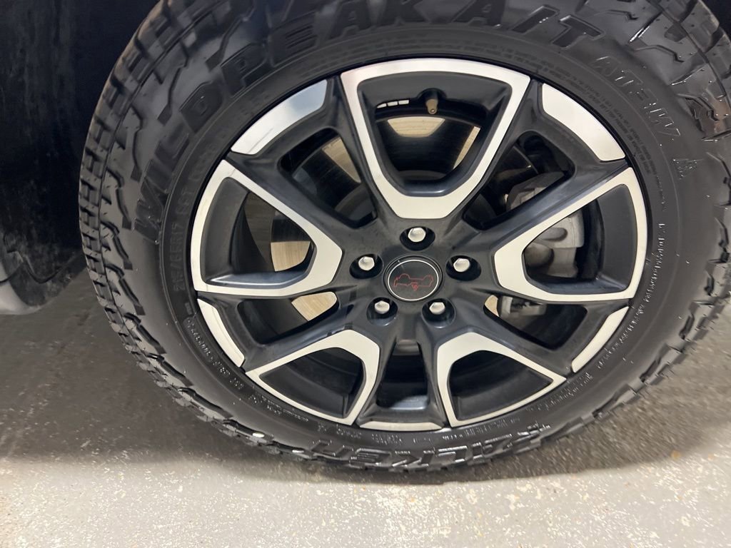 Used 2025 Jeep Compass Trailhawk image 51