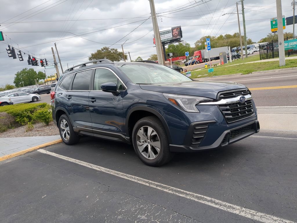Certified 2025 Subaru Ascent Premium image 3