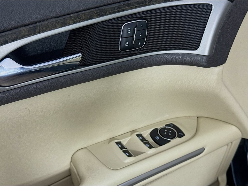 Used 2014 Lincoln MKZ AWD w/ Equipment Group 102A Reserve image 22