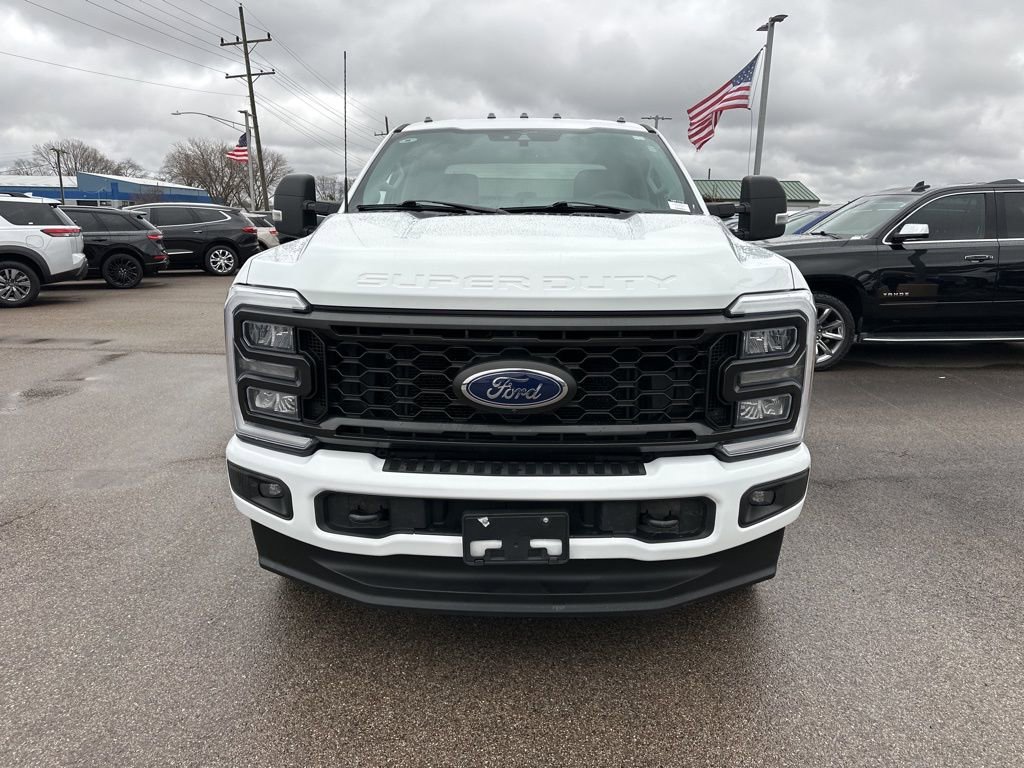 Used 2023 Ford F250 XLT w/ XLT Premium Package image 9