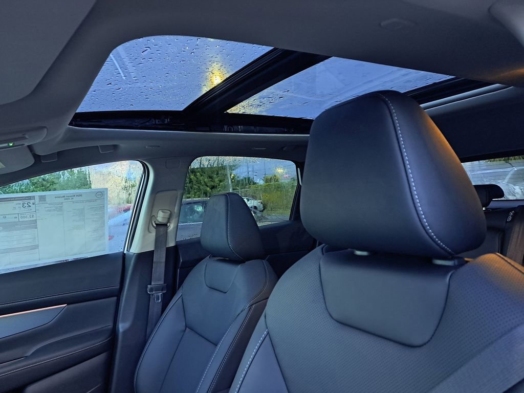 New 2026 Nissan Murano SL image 8