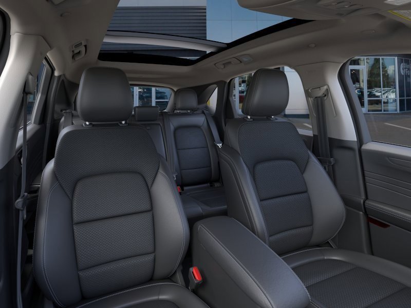 New 2024 Ford Escape SE w/ PHEV Premium Package image 13