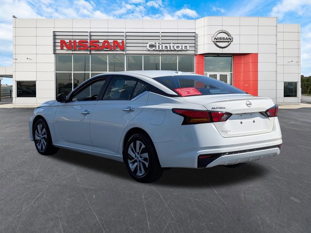 Certified 2025 Nissan Altima 2.5 S FWD image 5