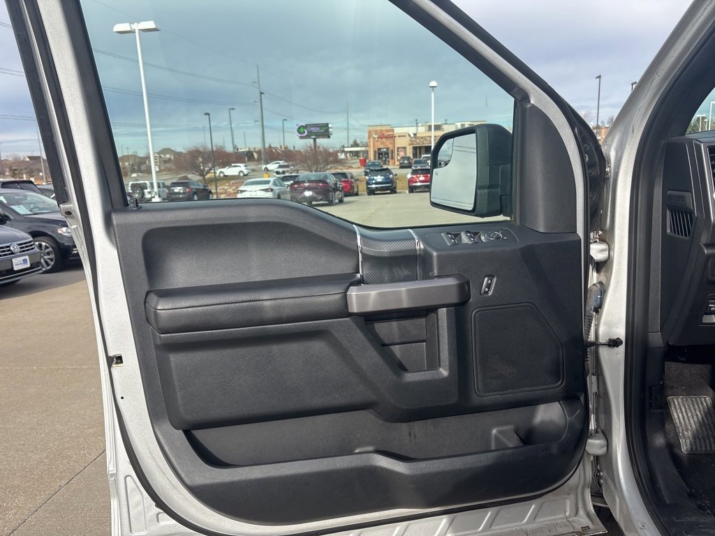 Used 2019 Ford F150 XLT w/ Equipment Group 302A Luxury image 10