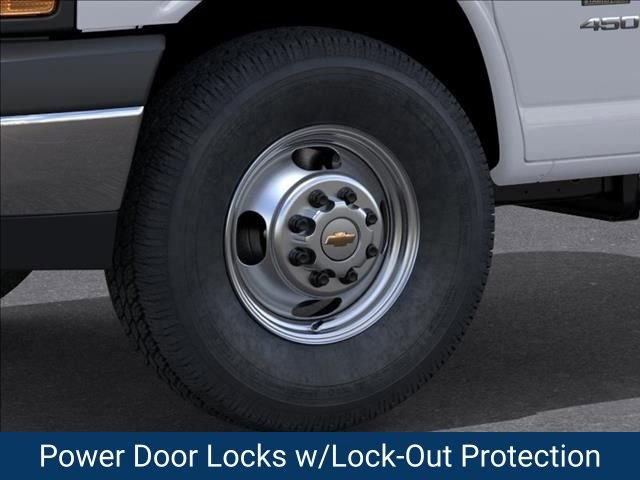 New 2025 Chevrolet Express 4500 w/ Power Convenience Package RWD image 10