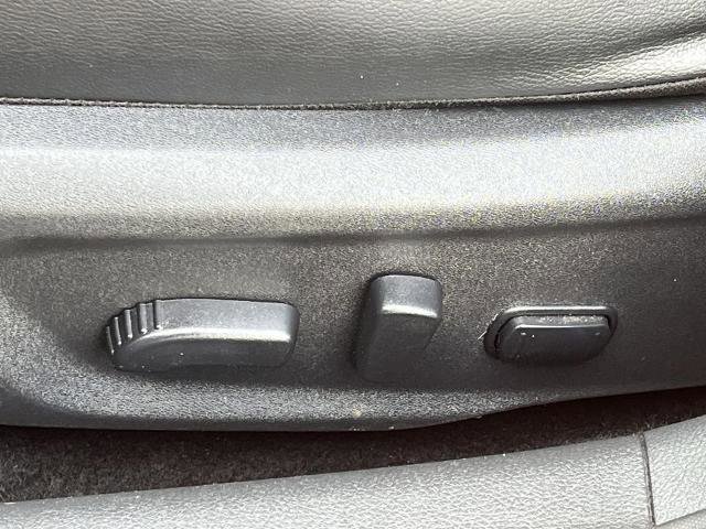 Certified 2024 Nissan Sentra SR w/ SR Premium Package FWD image 19