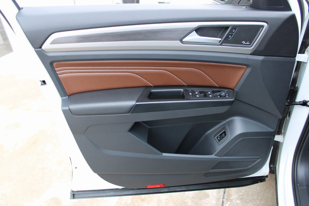 Certified 2021 Volkswagen Atlas SEL Premium image 9