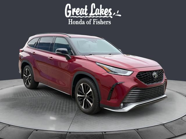 Used 2021 Toyota Highlander XSE AWD/4WD image 7