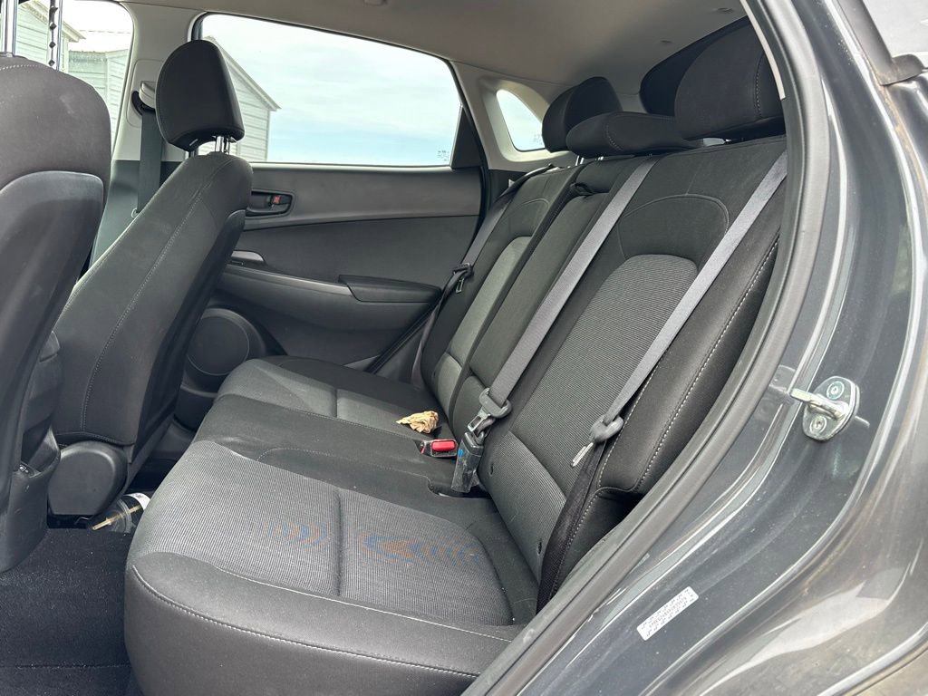 Used 2023 Hyundai Kona SEL image 8