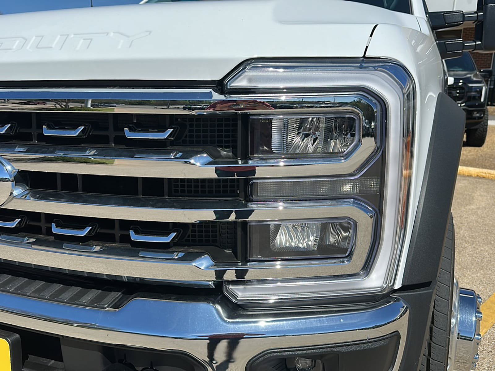 New 2026 Ford F550 4x4 Crew Cab Super Duty image 4